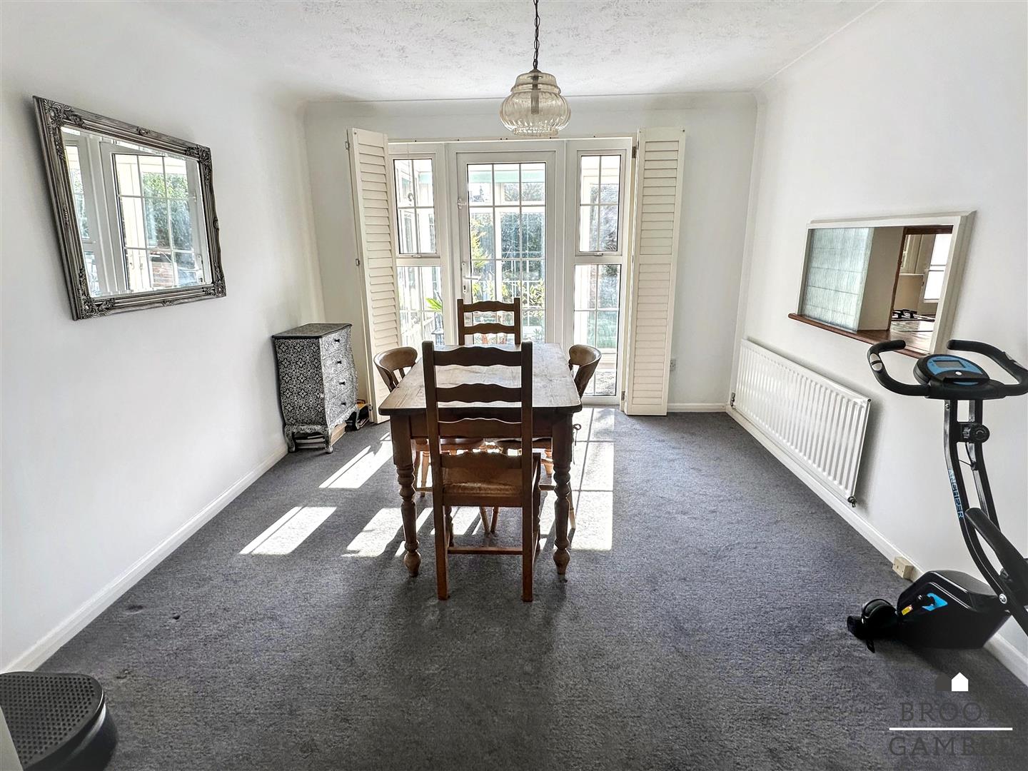 3 Bedroom House. Upperton Road in Eastbourne,  7